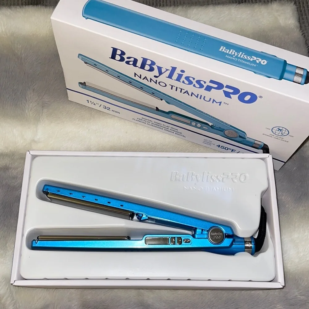 BaBylissPRO Nano Titanium Ionic Straightening Iron - Picture 2 of 6